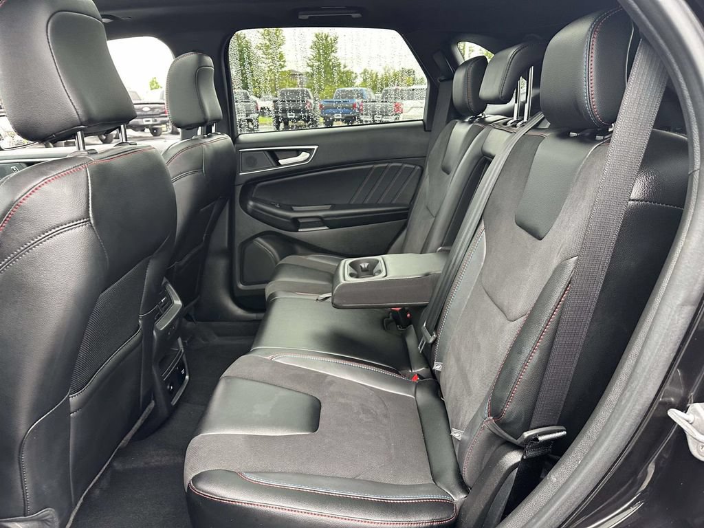 Certified 2024 Ford Edge ST w/ Equipment Group 401A AWD/4WD image 13