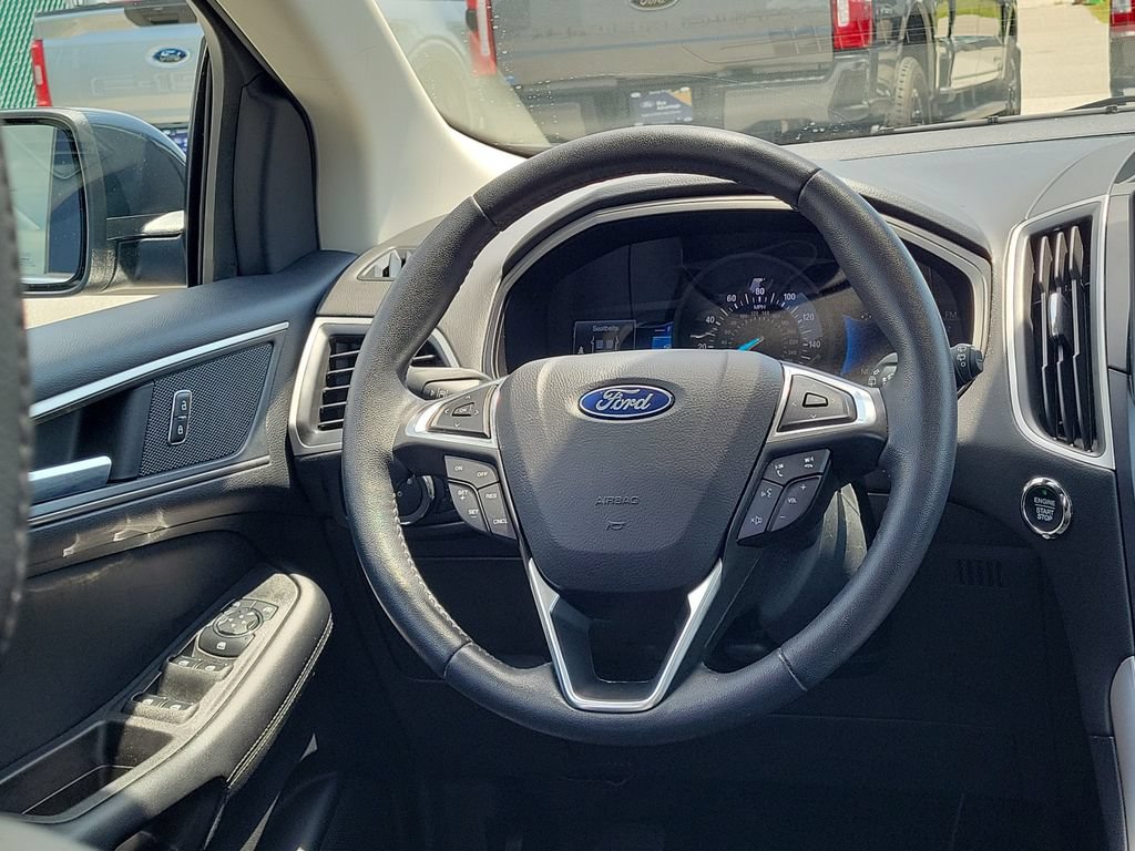 Certified 2023 Ford Edge SEL w/ Convenience Package AWD/4WD image 15