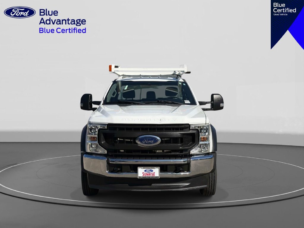 Certified 2022 Ford F550 Luxury RWD image 3