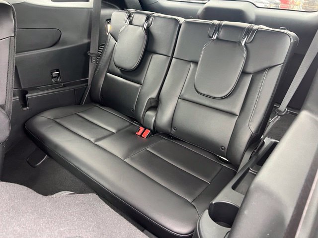 Certified 2024 Ford Explorer Limited w/ Limited Technology Package AWD/4WD image 24