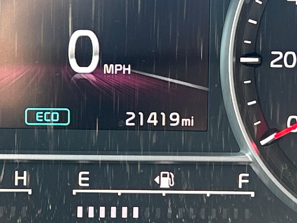 Used 2023 Kia Sorento EX image 24