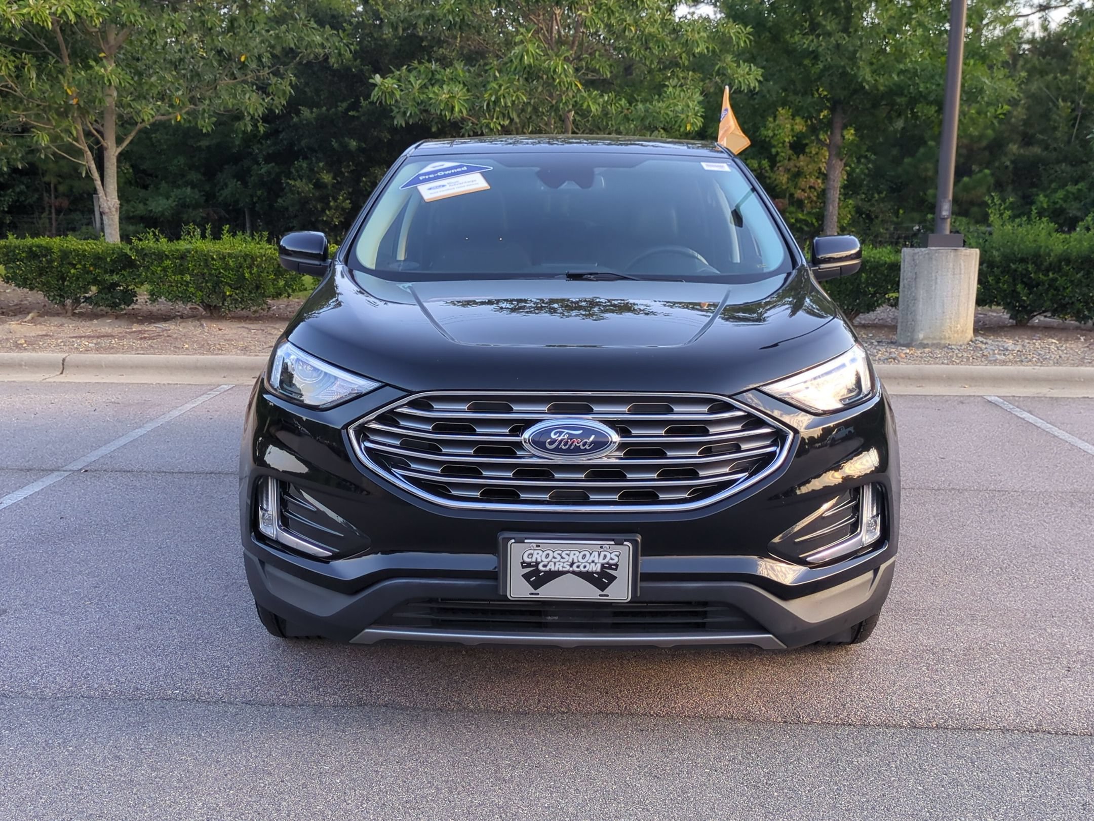 Certified 2022 Ford Edge SEL w/ Convenience Package AWD/4WD image 9
