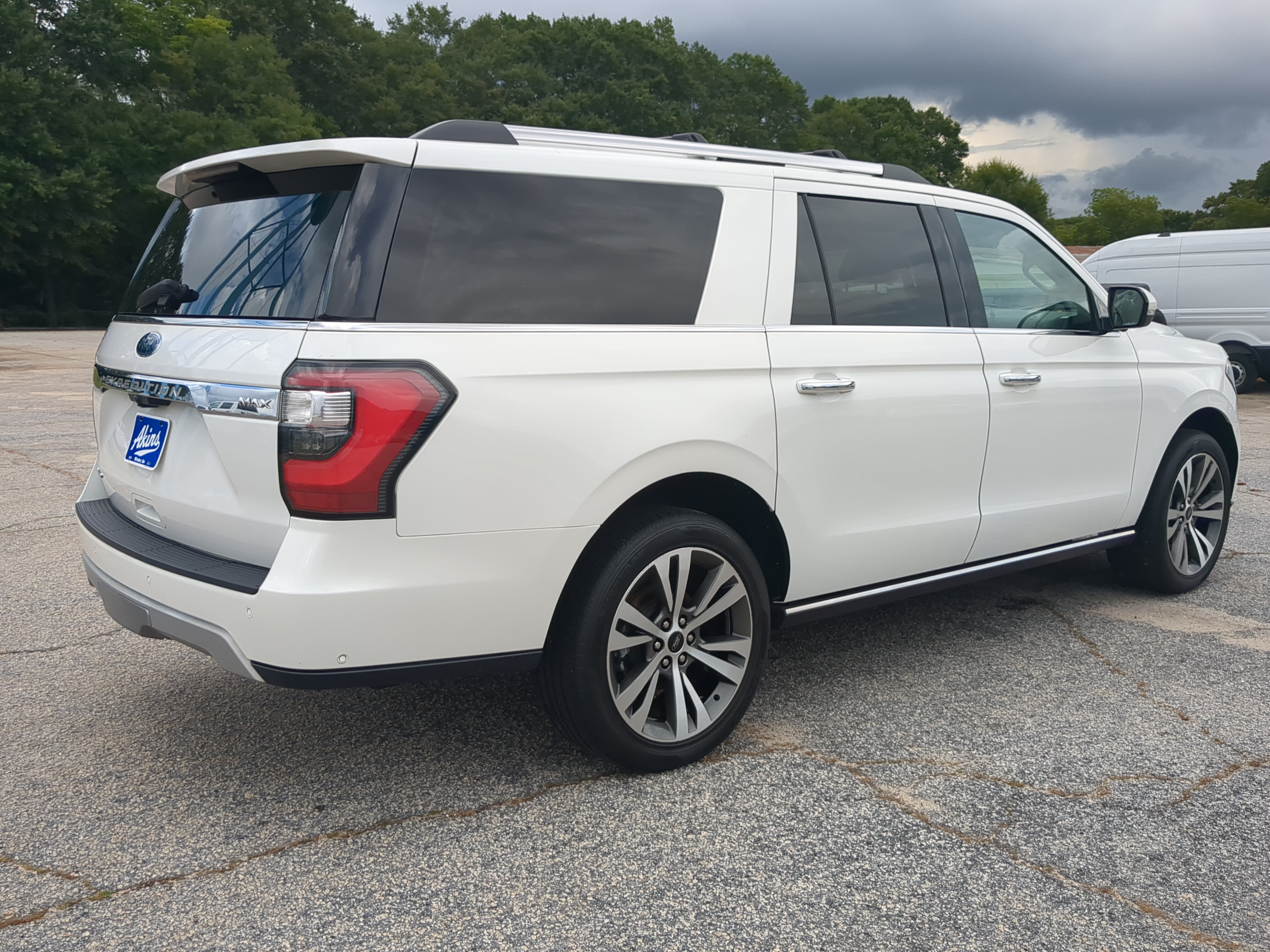 Certified 2021 Ford Expedition Max Limited AWD/4WD image 3
