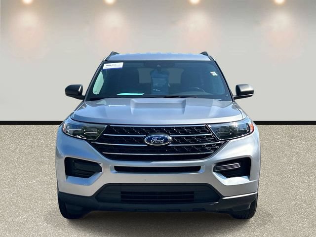 Certified 2023 Ford Explorer XLT AWD/4WD image 2