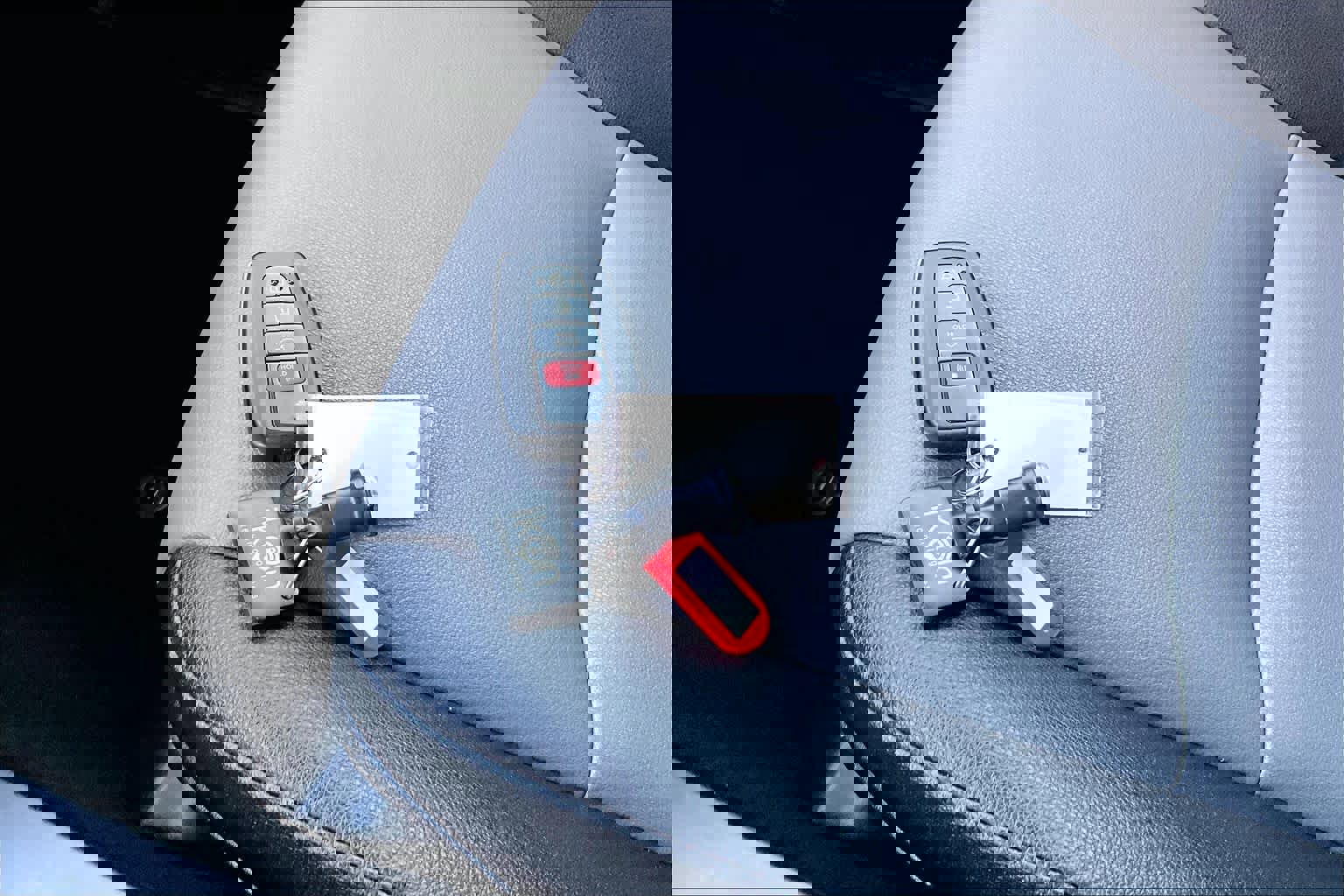 Used 2022 Toyota 4Runner SR5 Premium w/ Moonroof Package image 13