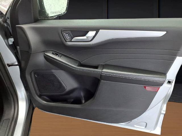Certified 2023 Ford Escape Platinum AWD/4WD image 13