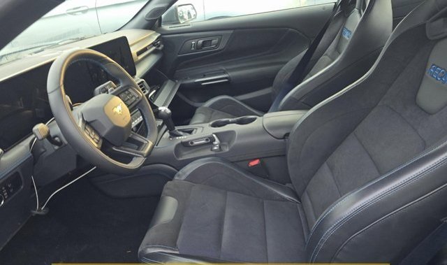 Certified 2024 Ford Mustang Dark Horse image 5