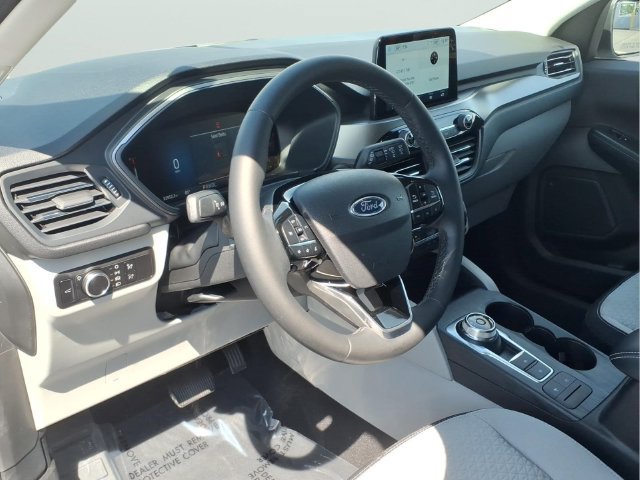 Certified 2023 Ford Escape Active AWD/4WD image 7