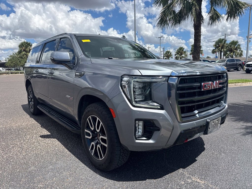 Used 2022 GMC Yukon XL AT4 AWD/4WD image 7