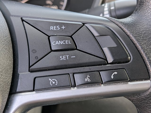 Used 2024 Nissan Altima 2.5 SV FWD image 16