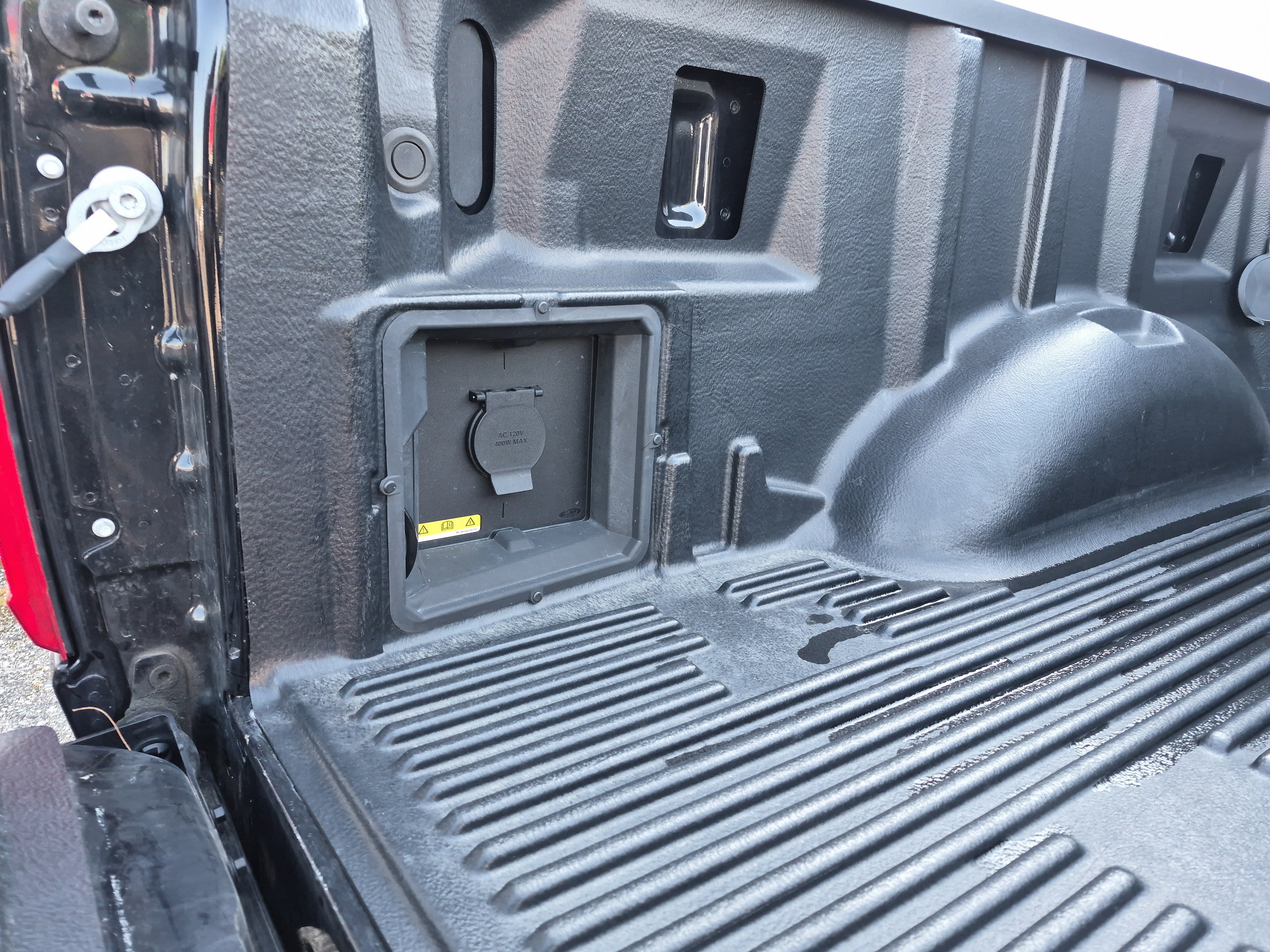 Certified 2023 Ford F150 XLT w/ Equipment Group 302A High image 8