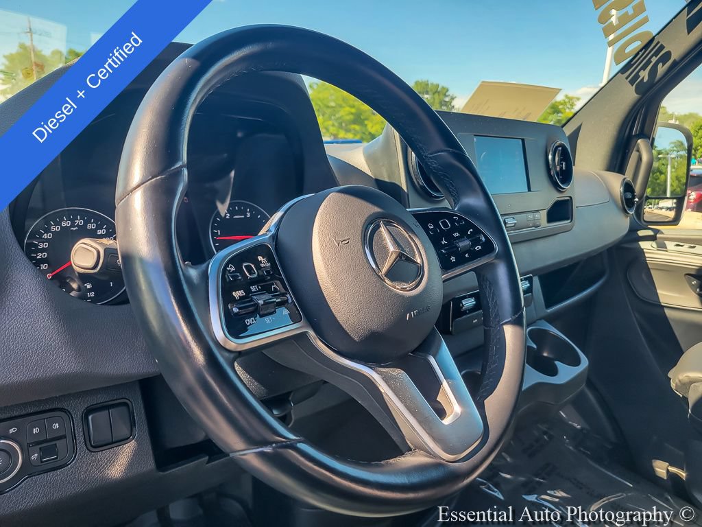 Used 2022 Mercedes-Benz Sprinter 2500 image 10