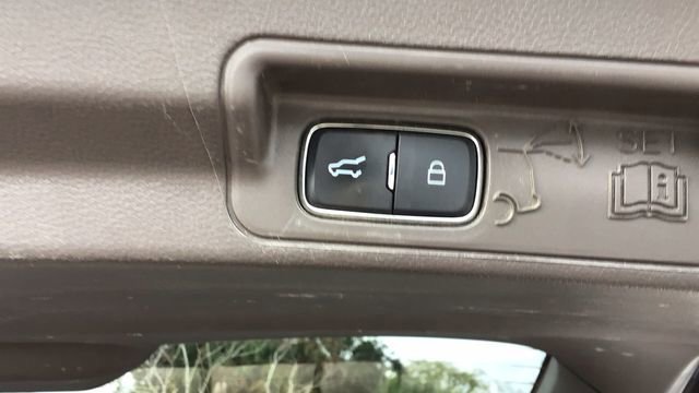 Certified 2021 Ford Explorer Platinum w/ Equipment Group 601A image 11