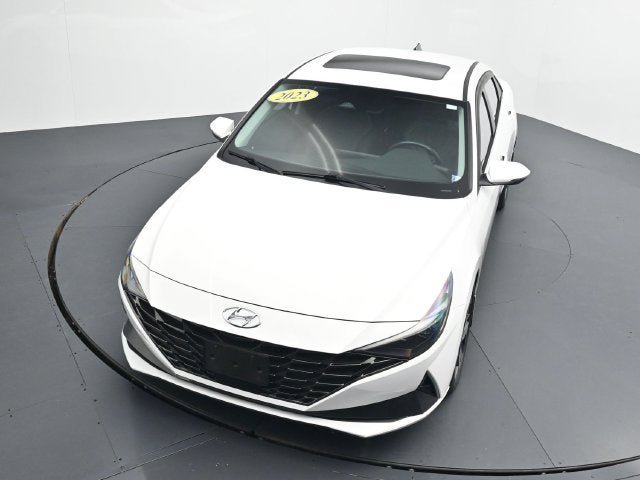 Used 2023 Hyundai Elantra Limited w/ Cargo Package FWD image 36