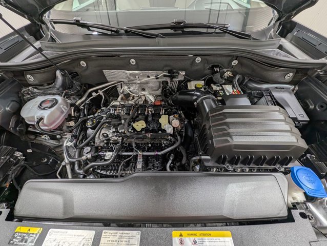Used 2024 Volkswagen Atlas SEL Premium R-Line AWD/4WD image 30