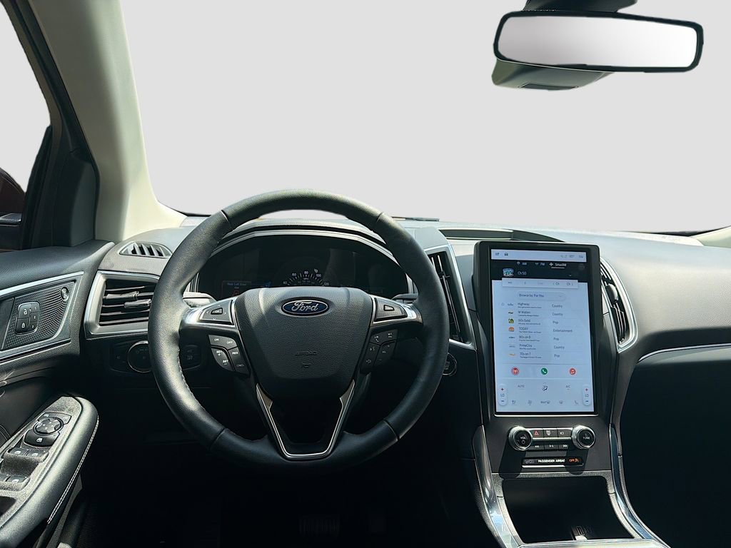 Certified 2024 Ford Edge Titanium AWD/4WD image 24