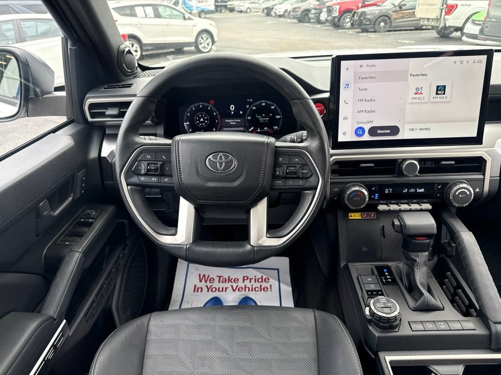 Used 2025 Toyota 4Runner TRD Off-Road Premium AWD/4WD image 15