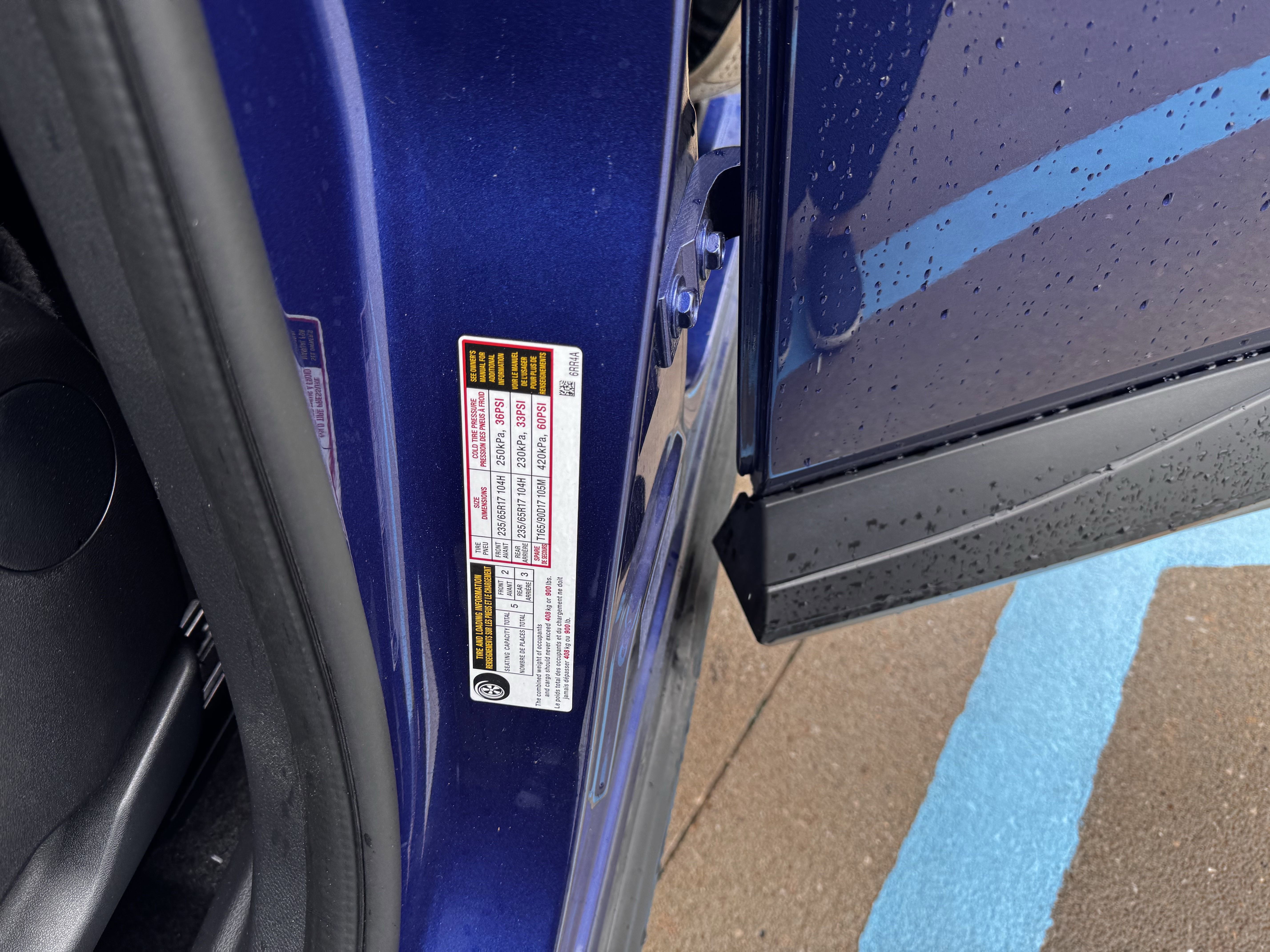 Used 2023 Nissan Rogue S image 38