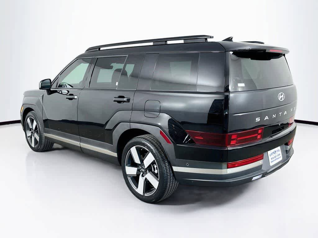 Used 2024 Hyundai Santa Fe Limited FWD image 4