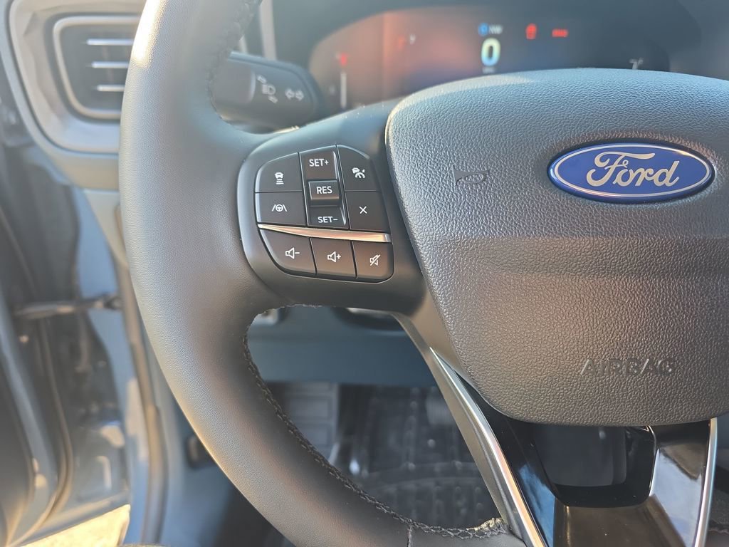 Certified 2025 Ford Maverick Lariat w/ Black Appearance Package image 26