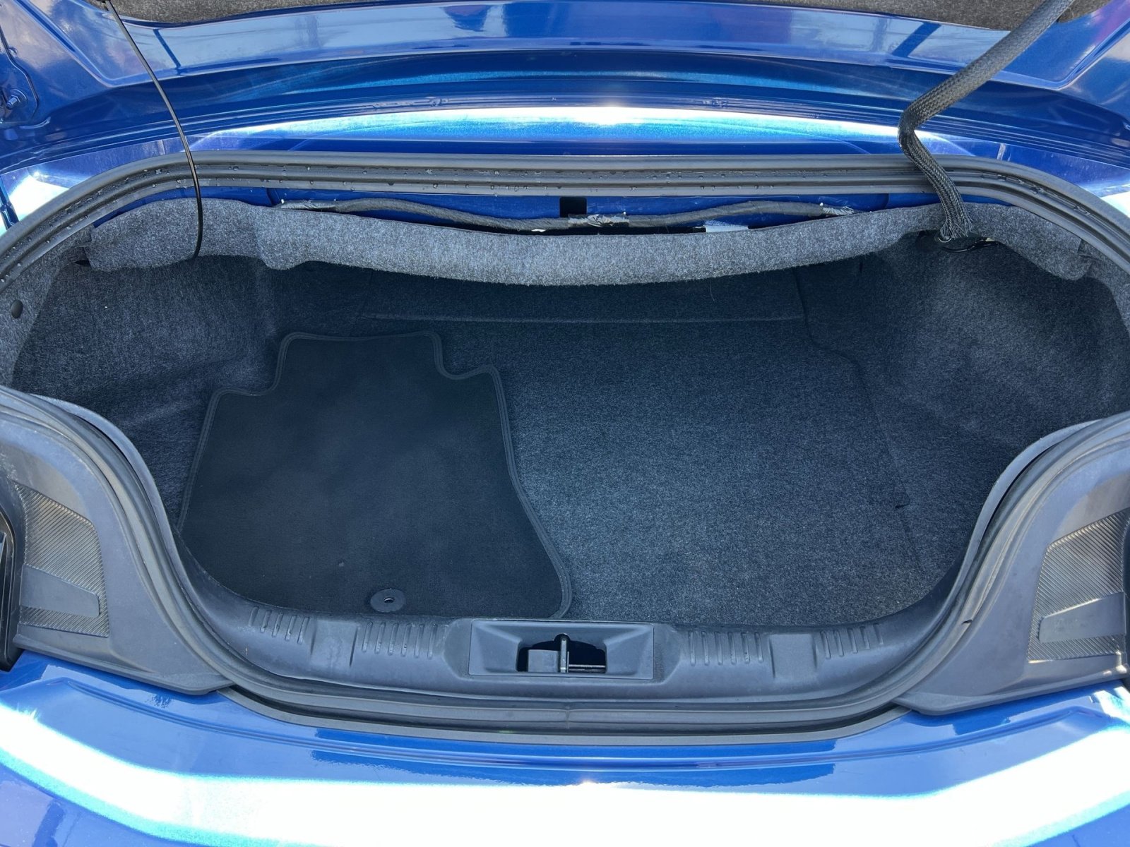 Certified 2024 Ford Mustang Premium RWD image 31