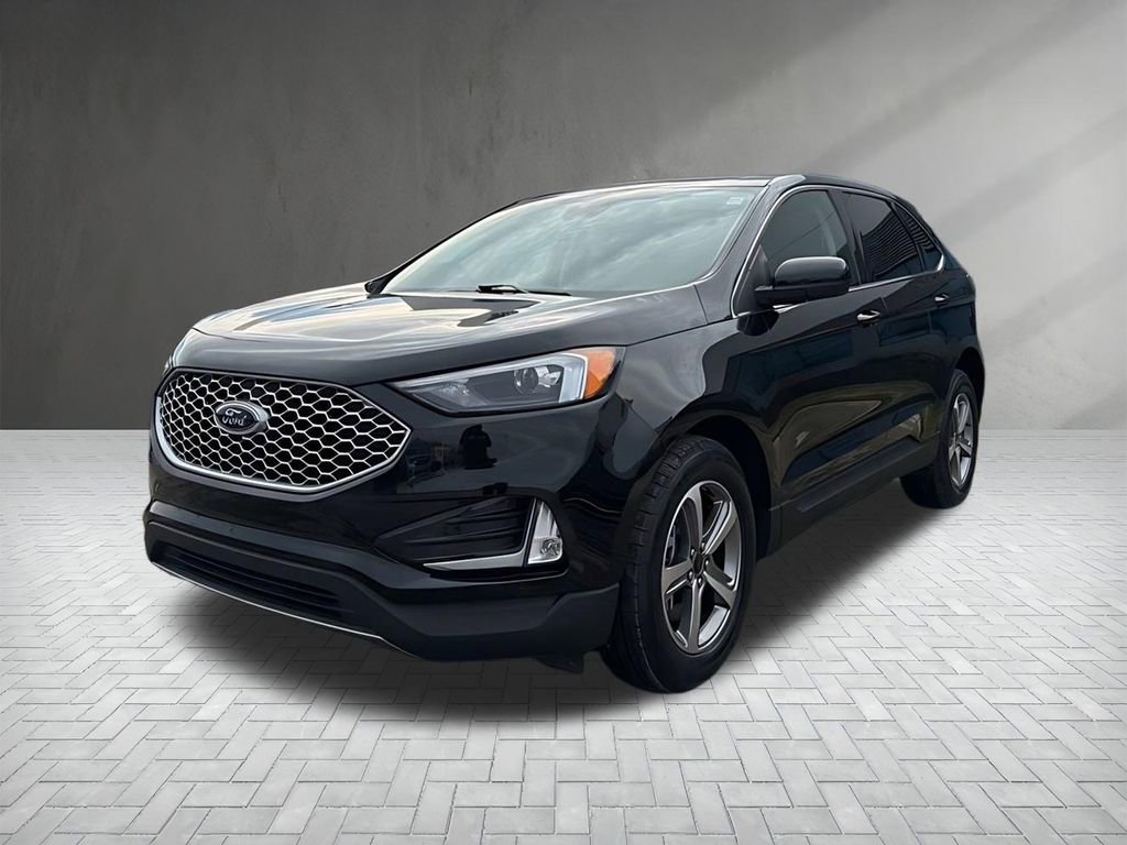 Certified 2024 Ford Edge SEL w/ Convenience Package image 3