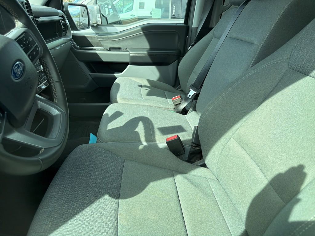 Certified 2025 Ford F150 XLT w/ Equipment Group 301A Standard image 6