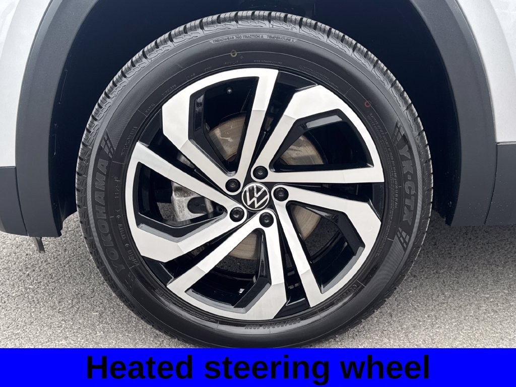 Used 2022 Volkswagen Atlas SEL AWD/4WD image 17