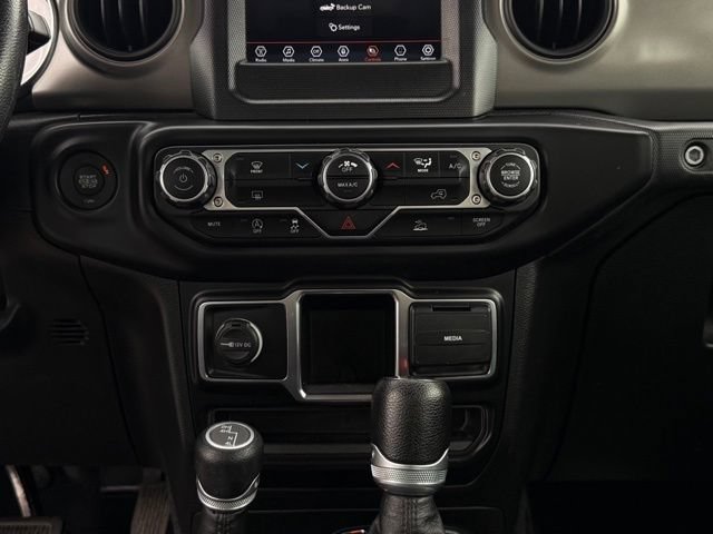 Used 2022 Jeep Gladiator Sport AWD/4WD image 22