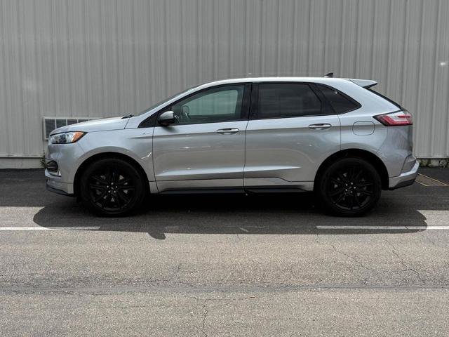 Certified 2023 Ford Edge ST-Line w/ Class II Trailer Tow Package AWD/4WD image 2