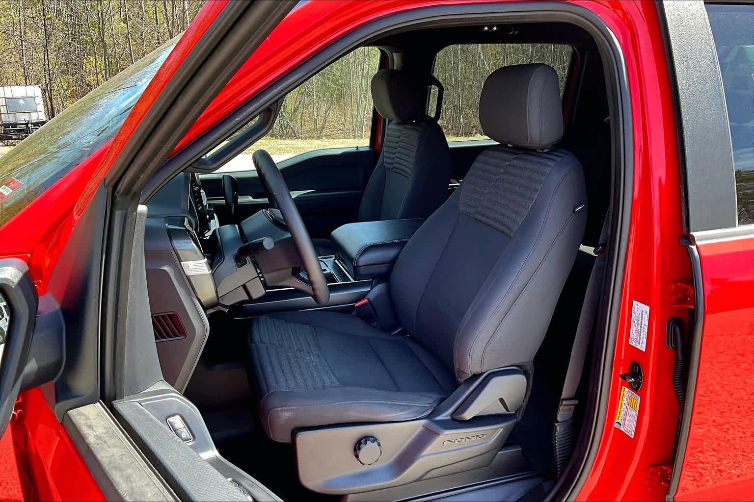 Certified 2021 Ford F150 XL w/ STX Appearance Package AWD/4WD image 9