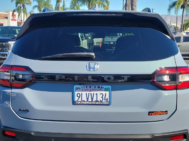 Used 2024 Honda Pilot TrailSport image 27
