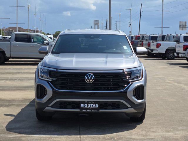 Used 2024 Volkswagen Atlas Cross Sport SE FWD image 8