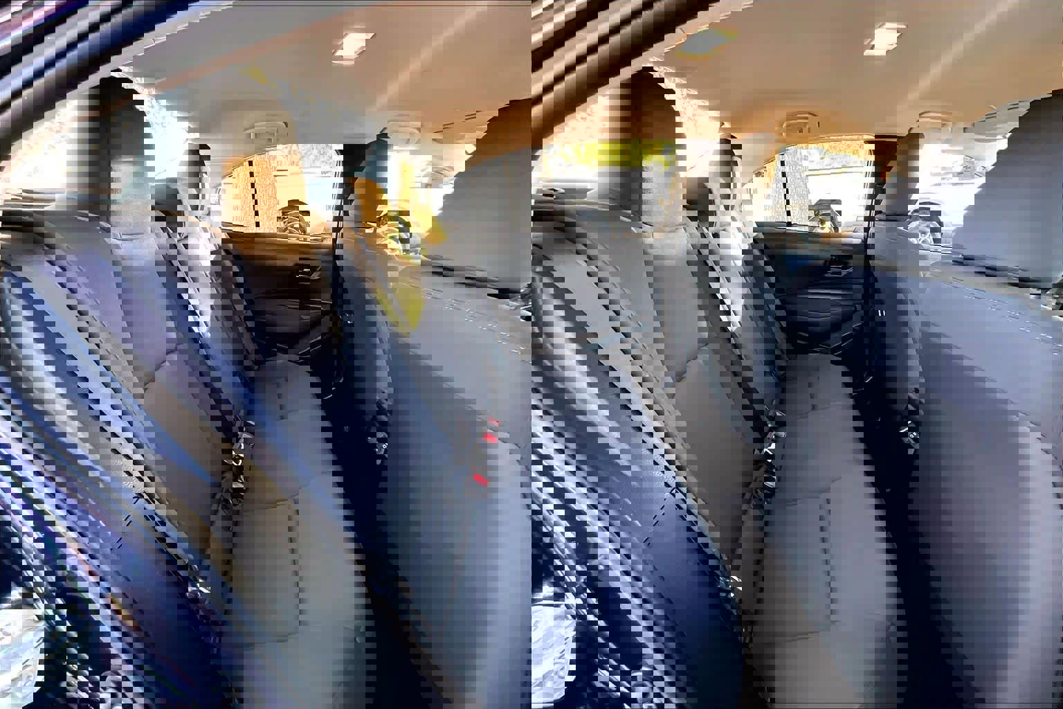 Used 2023 Toyota Corolla LE image 20