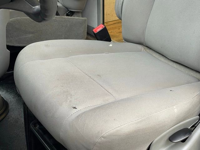 Certified 2022 Ford E-350 and Econoline 350 Super Duty w/ Power Windows & Locks Group image 13