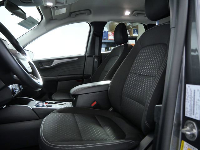 Certified 2025 Ford Escape Active AWD/4WD image 16