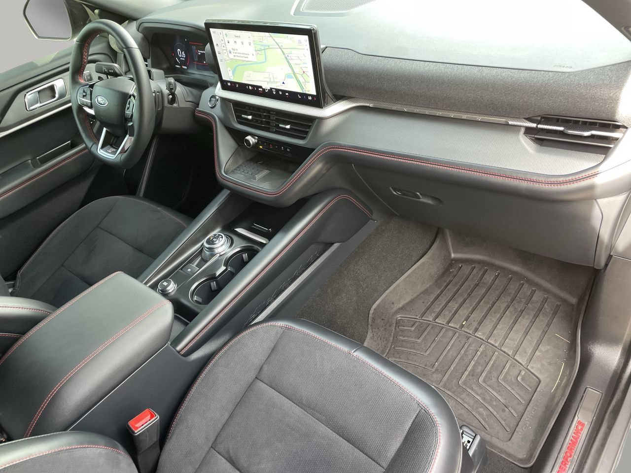Certified 2025 Ford Explorer ST AWD/4WD image 13