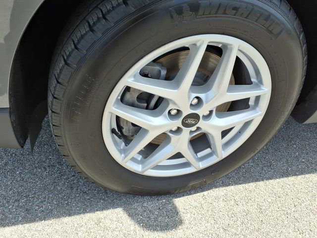 Certified 2024 Ford Edge SEL AWD/4WD image 16