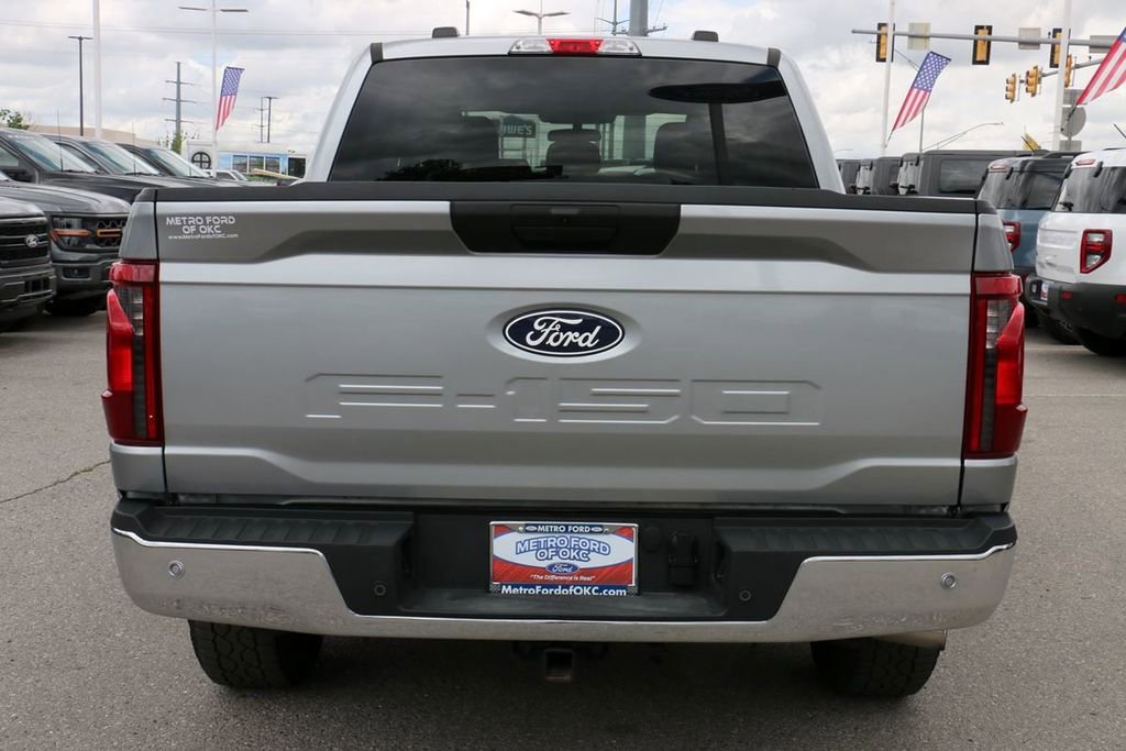 Certified 2025 Ford F150 XLT w/ Equipment Group 301A Standard image 6