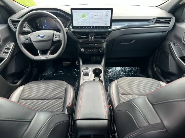 Certified 2024 Ford Escape ST-Line w/ Tech Pack #1 FWD image 11