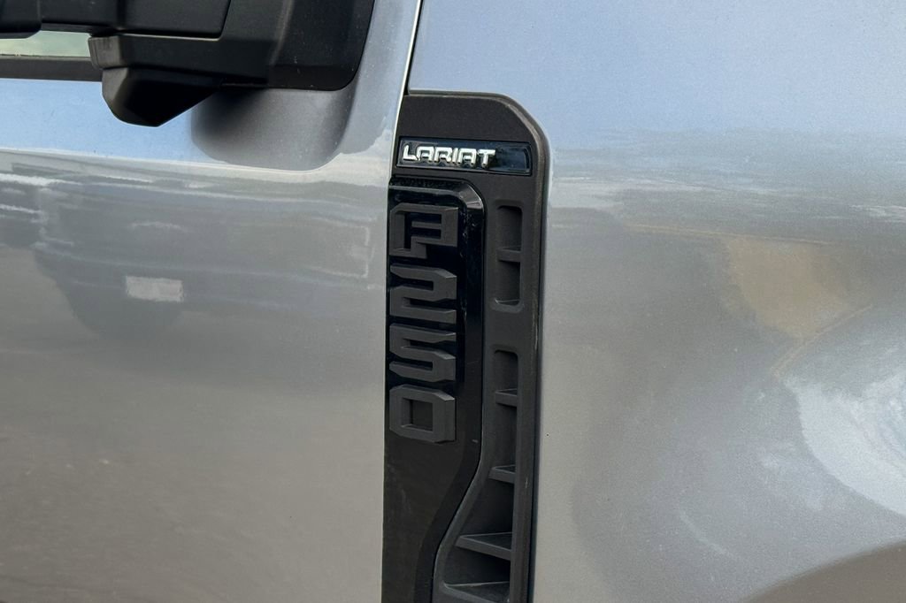 Certified 2023 Ford F250 Lariat w/ Sport Appearance Package AWD/4WD image 10