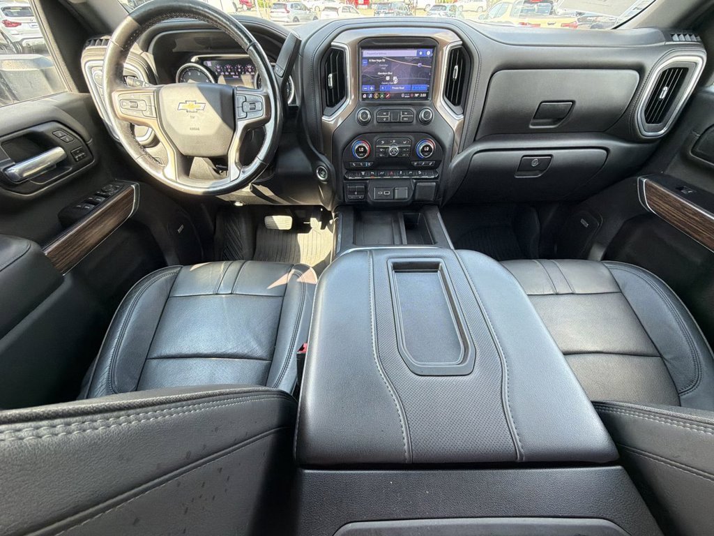 Used 2022 Chevrolet Silverado 2500 High Country AWD/4WD image 24