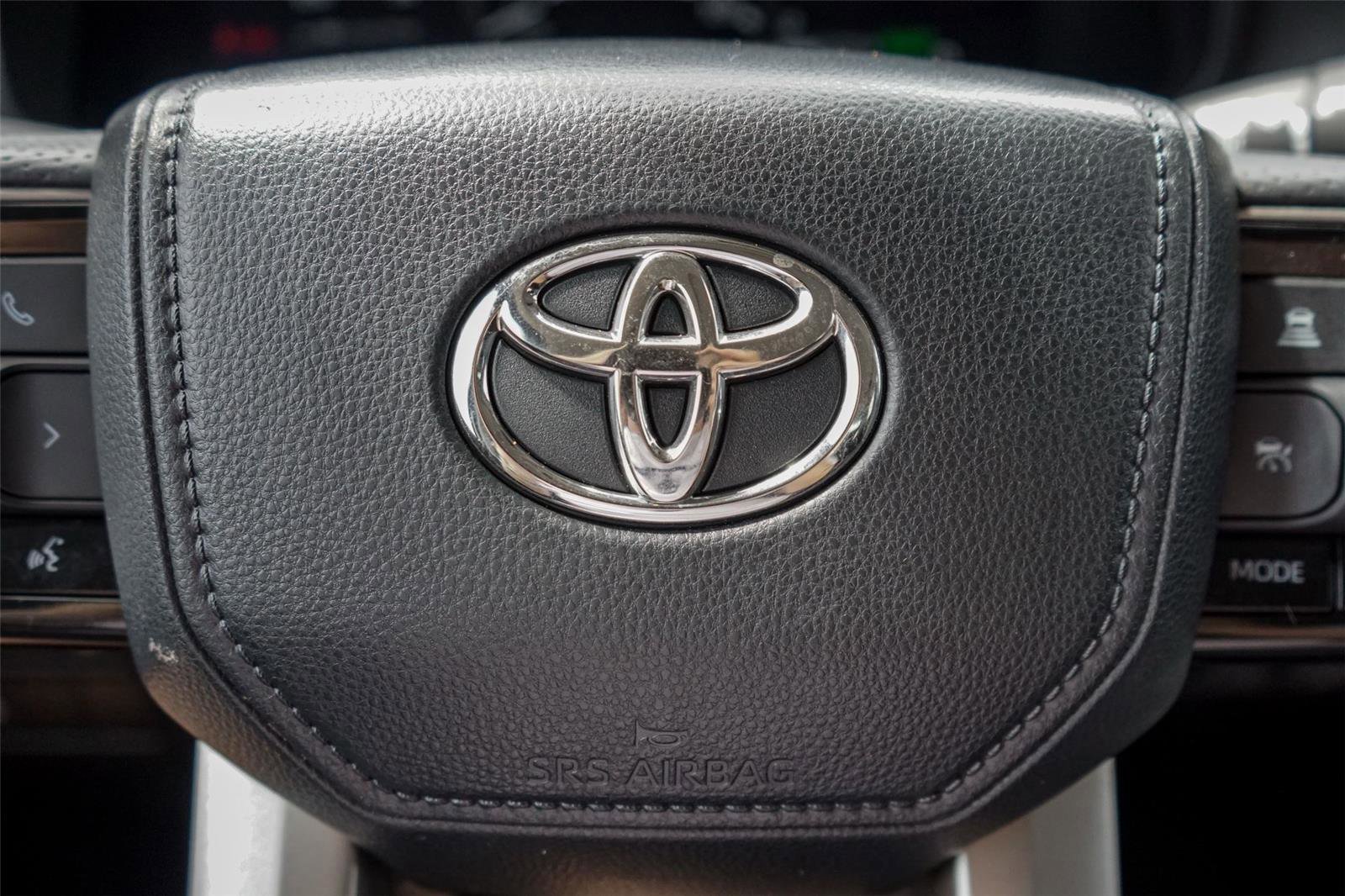 Used 2024 Toyota Tundra Limited image 16