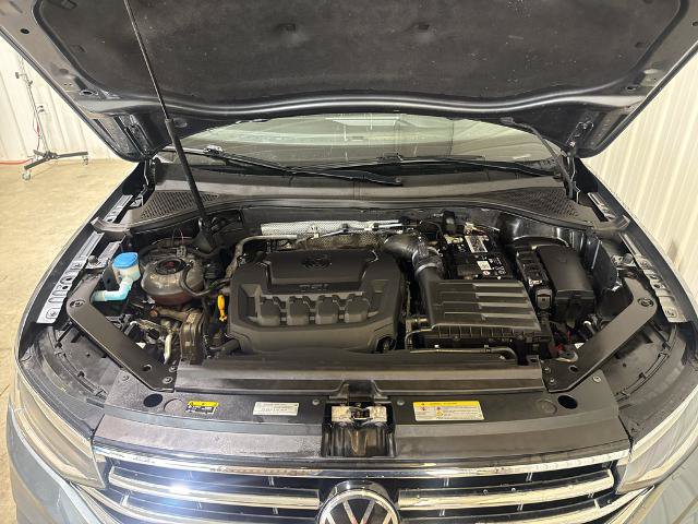Used 2022 Volkswagen Tiguan SE FWD image 6