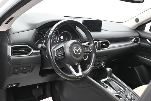 Used 2018 MAZDA CX-5 Touring w/ Preferred Equipment Package FWD image 15