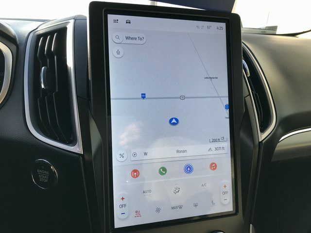 Certified 2021 Ford Edge SEL w/ Convenience Package image 11