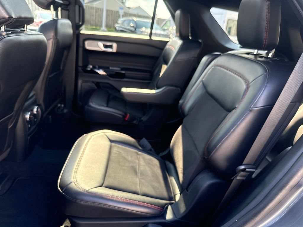 Certified 2023 Ford Explorer ST-Line AWD/4WD image 28