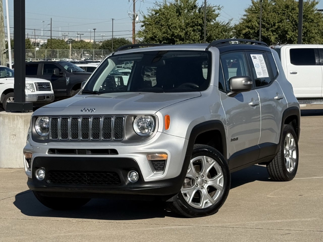 Used 2019 Jeep Renegade Limited AWD/4WD image 2