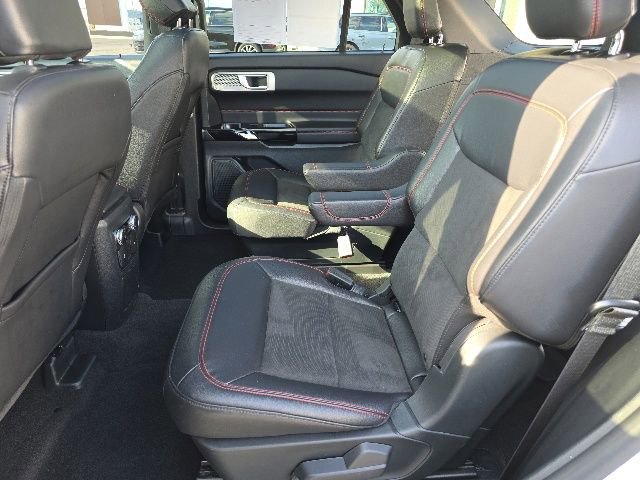 Certified 2024 Ford Explorer ST-Line w/ Class IV Trailer Tow Package AWD/4WD image 26
