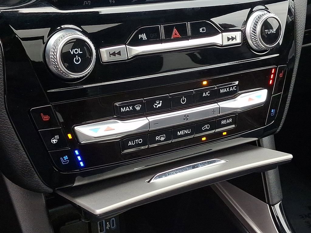 Certified 2023 Ford Explorer ST w/ Equipment Group 401A image 17